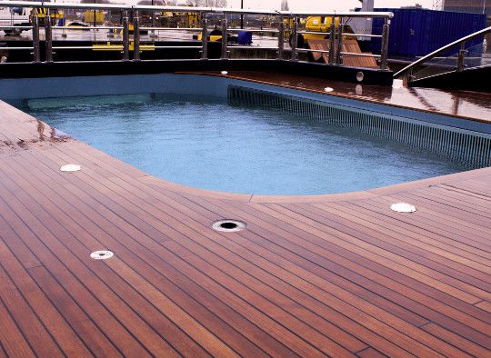 Ewac Marine Produces Movable Swimmingpool Floors On Fancy Yachts